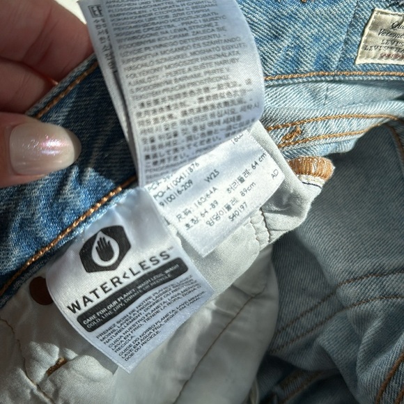 LEVIS 501 shorts vintage distressed size 25 but fit like a 26, see measurements - Picture 5 of 12